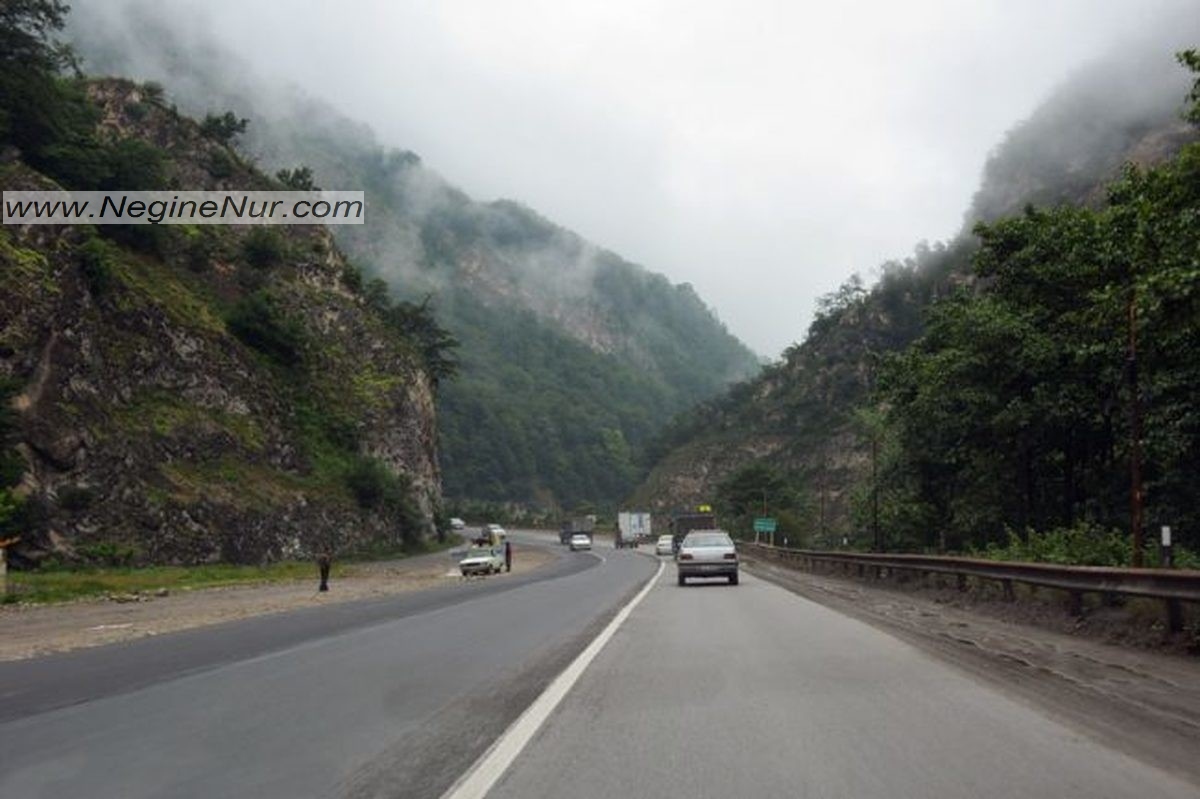 نمایی از جاده هراز